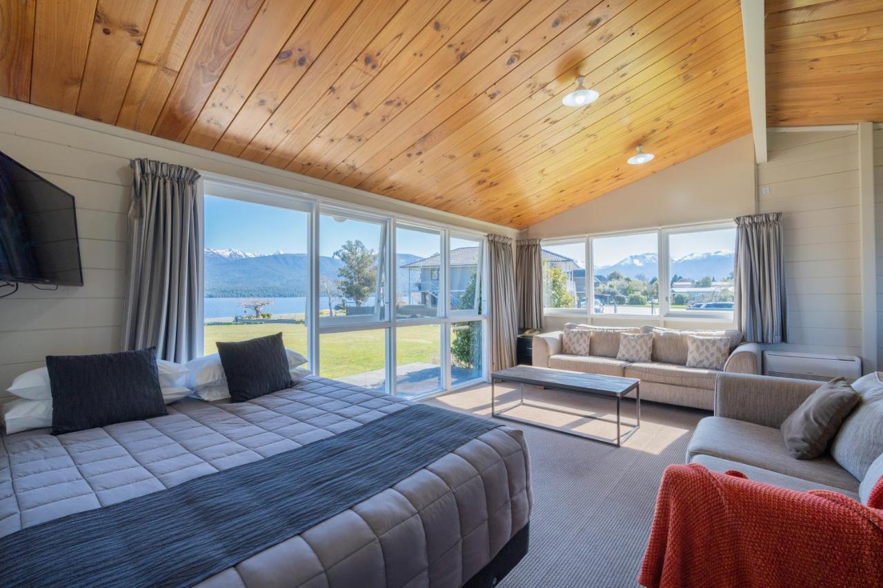 Te Anau Motel & Apartments Екстер'єр фото