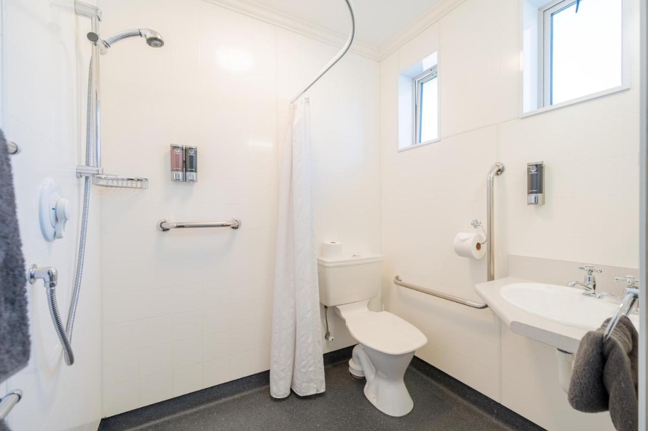 Te Anau Motel & Apartments Екстер'єр фото